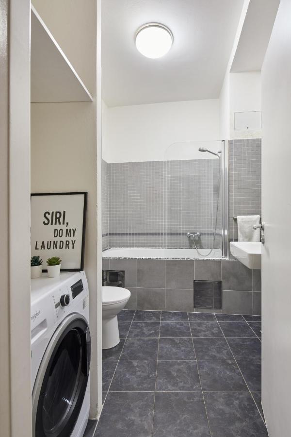 Prague Days - Modern Apt W Retro Elements - New Town Ngoại thất bức ảnh
