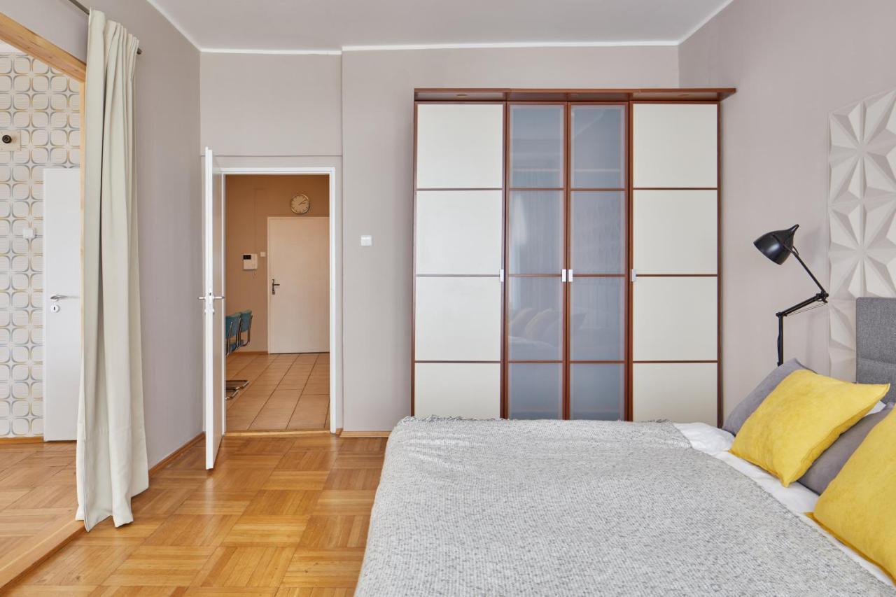 Prague Days - Modern Apt W Retro Elements - New Town Ngoại thất bức ảnh
